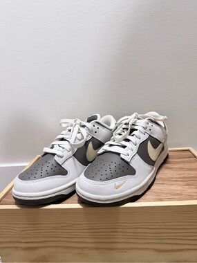 Brandnew Nike Dunk Low Mens UK 5 / Womens UK 4.5 (24cm)